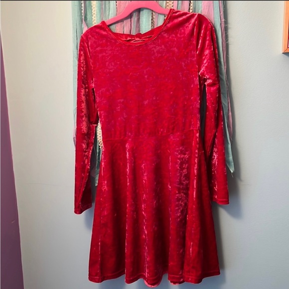 Children’s Place red velvet dress
